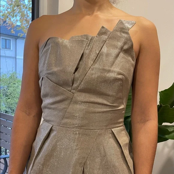 Designer strapless silver dress 👗 - Picture 7 of 8